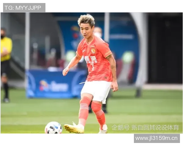 中国足球留洋新星动态更新 海外球员表现引关注及发展趋势分析